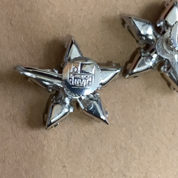 B. David rhinestone star screw on earrings - Picture 3 of 3
